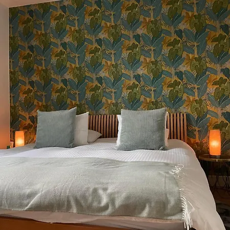 La Majolique نامور